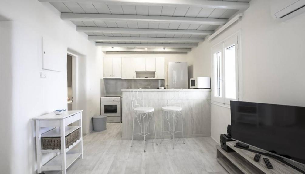 The Mykonist Seaside Villas & Suites Ornos By Amaris Mykonos Town Extérieur photo