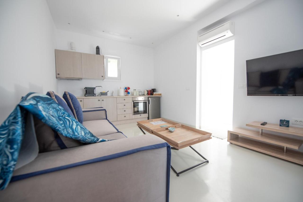 The Mykonist Seaside Villas & Suites Ornos By Amaris Mykonos Town Extérieur photo